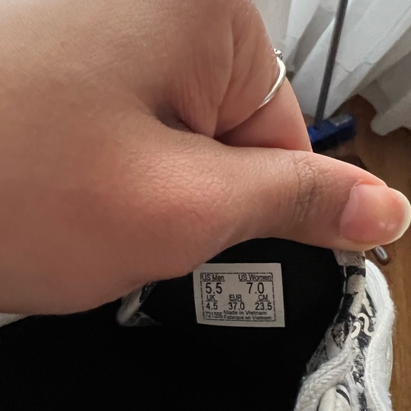 Vans old skool in a very unique design - Picture 5 of 5